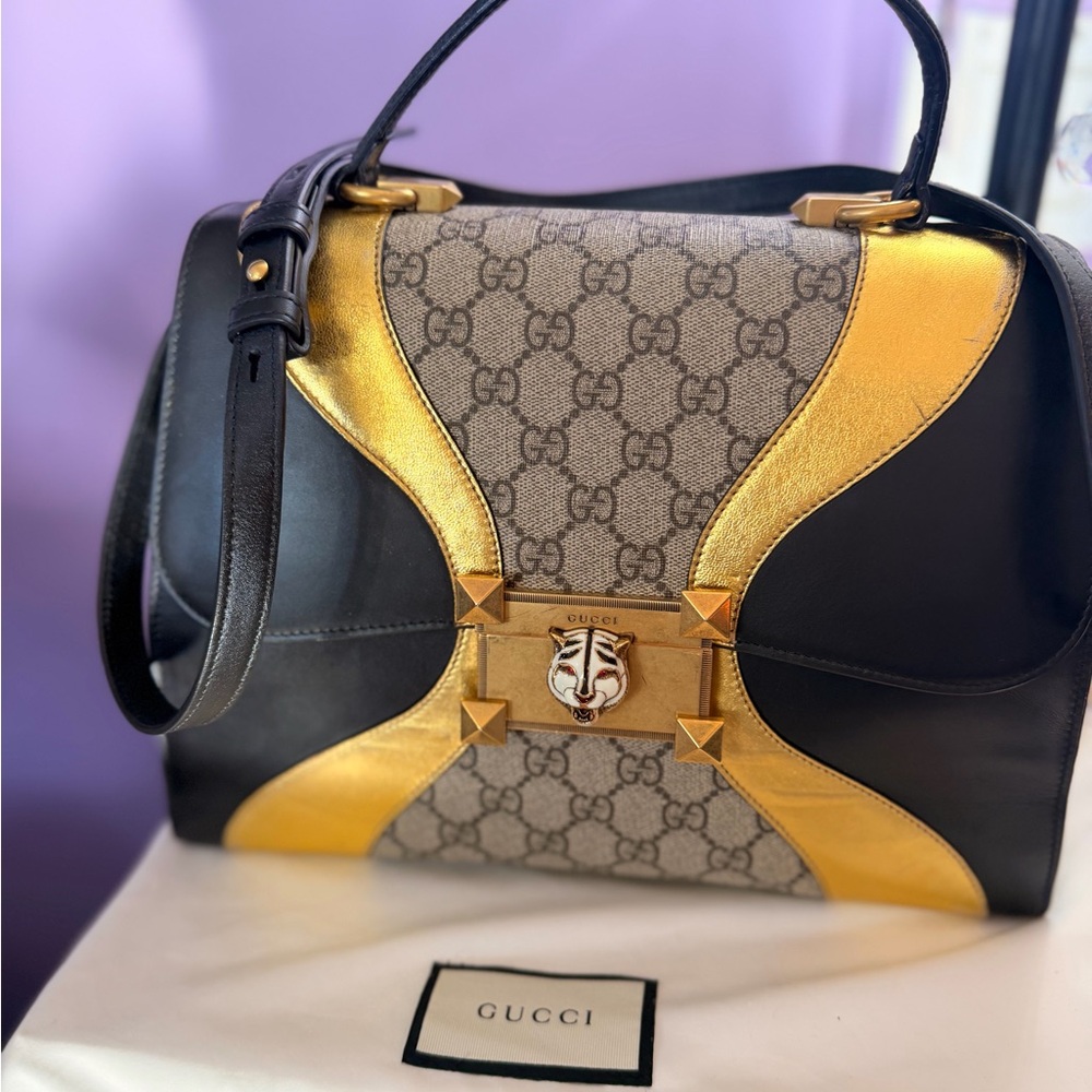 Gucci RARE Black, Gold & Beige GG Supreme Lion Face Bag PRICE DROP - Picture 5 of 14